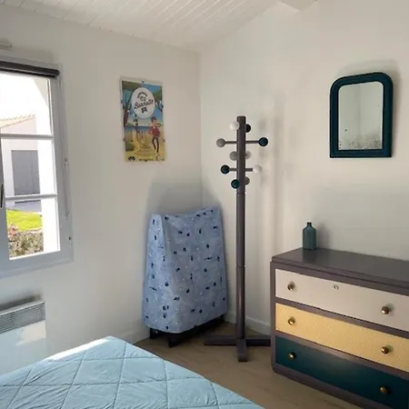 Feriehus Maison Confortable Noirmoutier Pour 6 Pers, Jardin Cloture - Fr-1-823-11 *