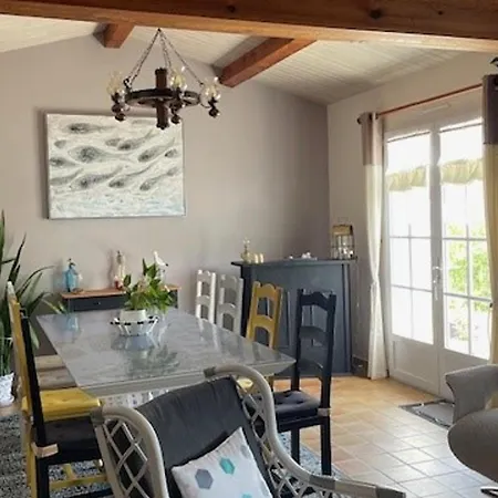 Maison Confortable Noirmoutier Pour 6 Pers, Jardin Cloture - Fr-1-823-11 Feriehus